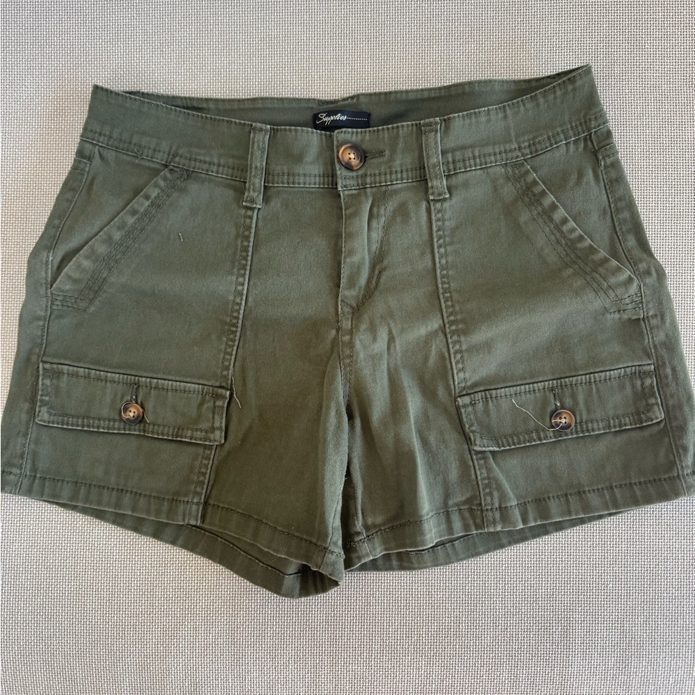 Green Cargo Shorts with Flat Front Design